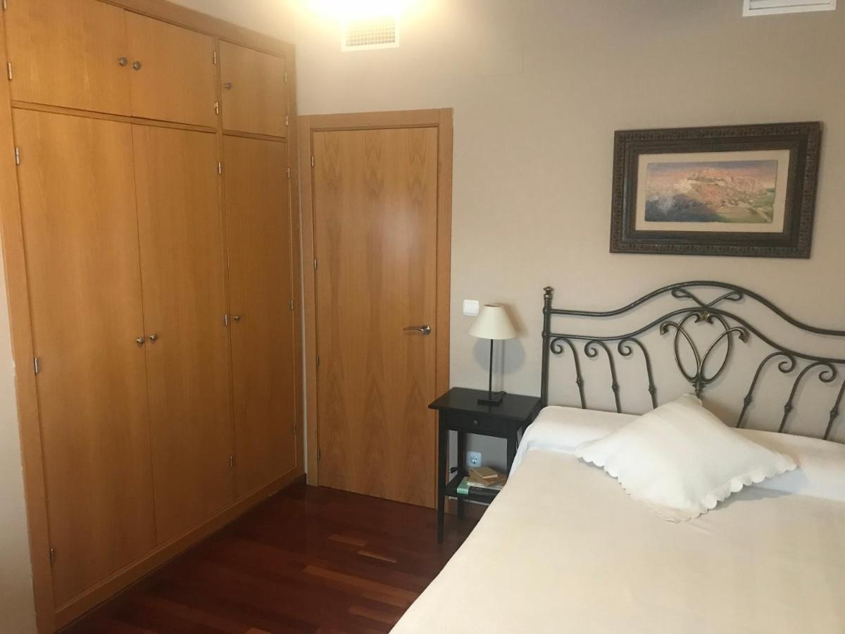 Habitación independiente con baño privado Granada Exterior foto